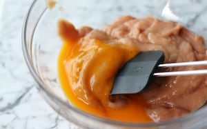 Preparazione Soufflè con rabarbaro e fragole - Fase 2