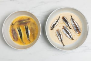 Preparazione Acciughe fritte - Fase 2