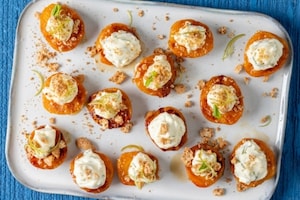 Preparazione Albicocche ripiene con crema al formaggio - Fase 6