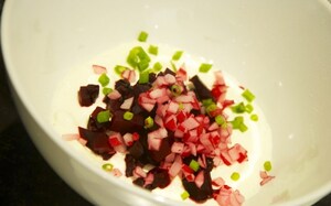 Preparazione Blinis di patate con crema di barbabietola - Fase 3