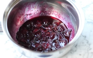 Preparazione Cake all'olio con ciliegie semicandite - Fase 2