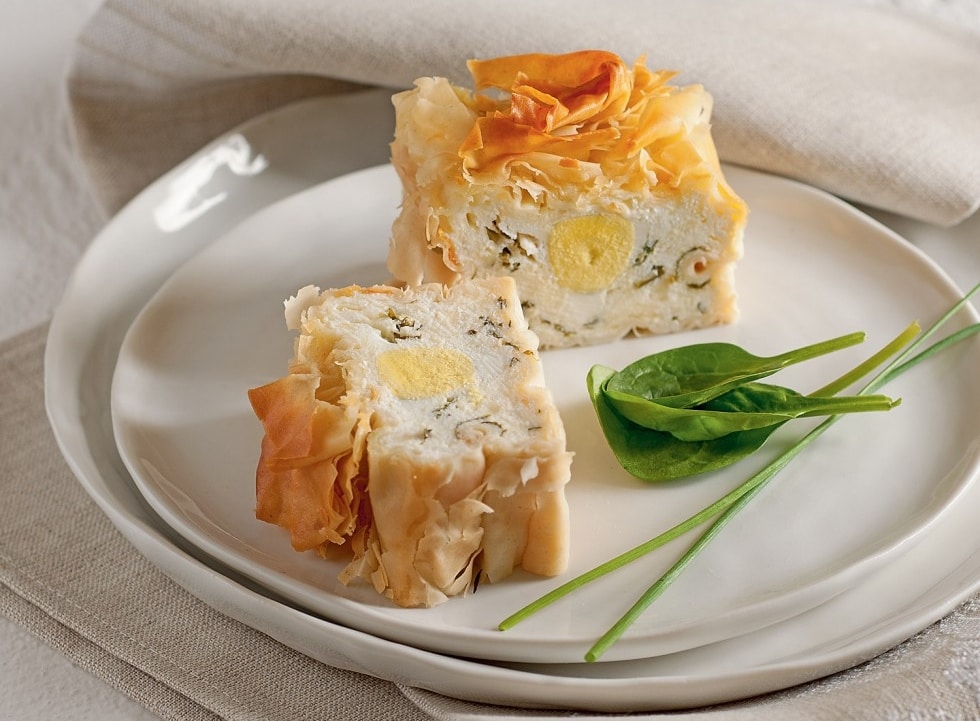 Cake con ricotta affumicata e ovetti ricetta