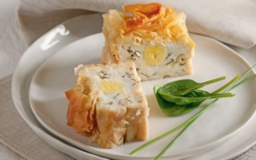 Cake con ricotta affumicata e ovetti