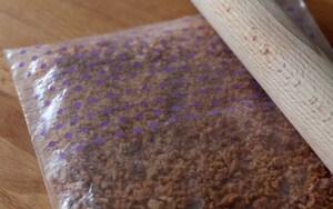 Preparazione Crostata rustica con pesche, ciliegie e amaretti - Fase 3