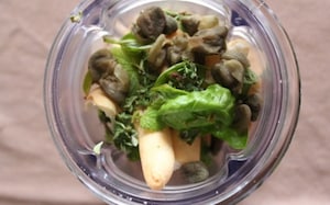 Preparazione Peperoncini piccanti al forno con erbe e capperi - Fase 2