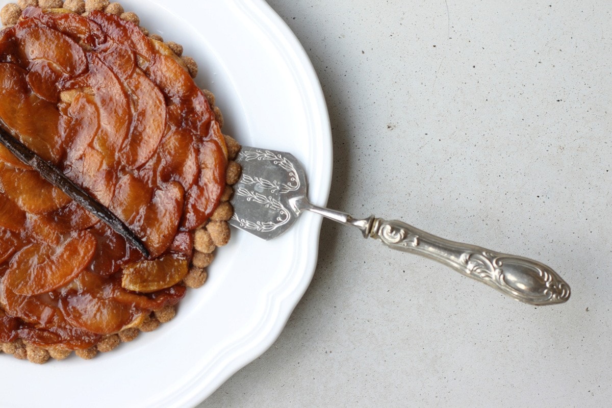 Tarte Tatin di pesche gialle ricetta