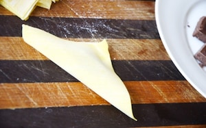 Preparazione Wonton dolci al cioccolato e cannella - Fase 2