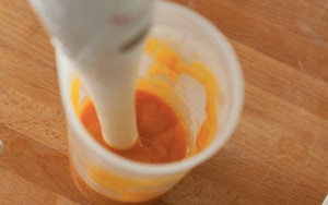 Preparazione Zuppa fredda di albicocche, robiola di Roccaverano e crumble ai pistacchi - Fase 4