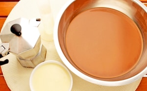 Preparazione Ghiaccioli al caffè - Fase 1