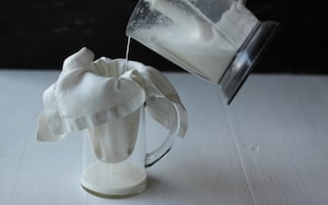 Preparazione Latte di mandorla - Fase 2