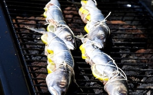 Preparazione Sgombro al limone e peperoncino - Fase 2