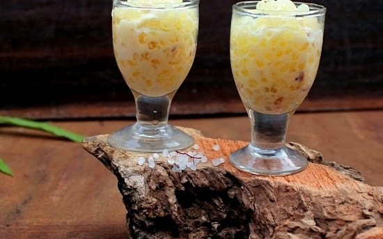 Budino di sago in latte di cocco Budino di sago in latte di cocco