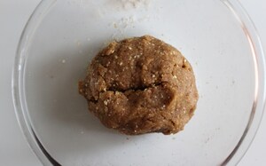 Preparazione Crostata alle mandorle con crema allo zenzero e fichi - Fase 1