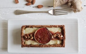 Preparazione Crostata alle mandorle con crema allo zenzero e fichi - Fase 3