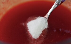 Preparazione Île flottante con coulis di fichi d'India - Fase 2