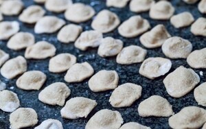 Preparazione Orecchiette al sugo con cacioricotta - Fase 2