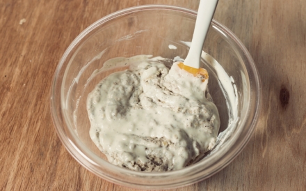 Preparazione Pane ai fichi e banane - Fase 1 Preparazione Pane ai fichi e banane - Fase 1