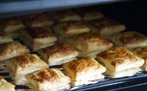 Preparazione Sfoglia con ricotta al limone, fichi al forno e pistacchi - Fase 2