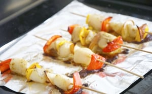 Preparazione Spiedino di coda di rospo con pere e peperoni - Fase 2