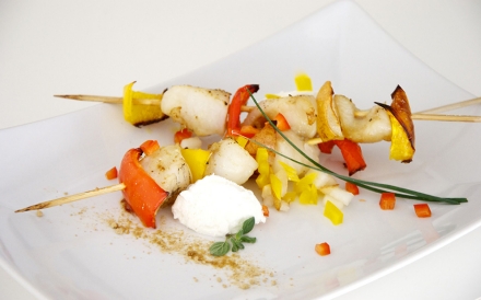 Preparazione Spiedino di coda di rospo con pere e peperoni - Fase 3 Preparazione Spiedino di coda di rospo con pere e peperoni - Fase 3