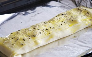 Preparazione Strudel di salmone, pere e mandorle - Fase 2