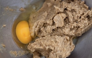 Preparazione Torta al caffè e gocce di cioccolato - Fase 2