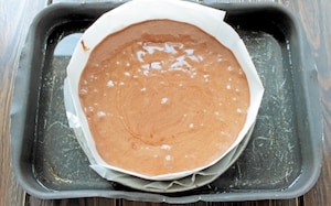 Preparazione Torta al cioccolato fondente e frutti di bosco - Fase 3