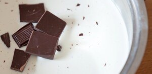 Preparazione Budino al cioccolato e zenzero - Fase 1