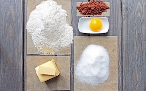 Preparazione Cappelli della strega di Halloween - Fase 1