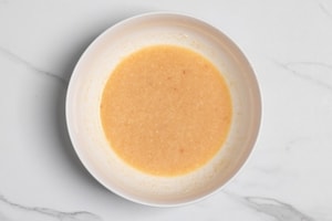 Preparazione Fusilloni con uovo, pecorino e pane tostato - Fase 1