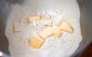 Preparazione Scones all'uvetta - Fase 2