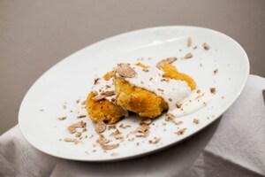 Preparazione Cotolette di maiale in panure di grissini, fonduta di grana e tartufo - Fase 2