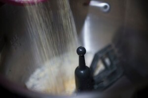 Preparazione Polentina di grano saraceno con robiola e tartufo - Fase 1