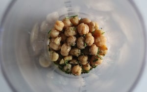 Preparazione Millefoglie di polenta croccante e crema di ceci - Fase 1