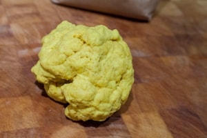 Preparazione Tajarin al burro di cacao e tartufo - Fase 1