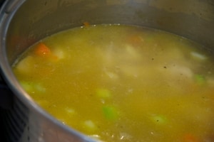 Preparazione Vellutata di pollo alla birra - Fase 3