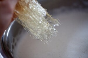 Preparazione Bavarese al torrone - Fase 3