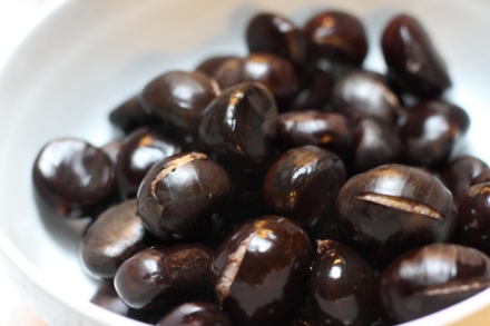 Preparazione Brasato di manzo al vino rosso su crema di castagne - Fase 2 Preparazione Brasato di manzo al vino rosso su crema di castagne - Fase 2