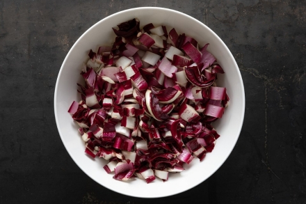 Preparazione Insalata di radicchio e finocchio al pompelmo - Fase 1 Preparazione Insalata di radicchio e finocchio al pompelmo - Fase 1