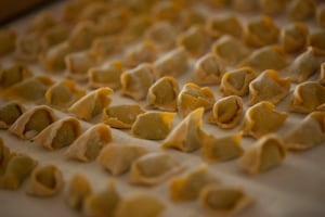 Preparazione Ravioli del Plin con ricotta e spinaci - Fase 9