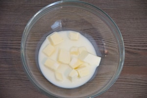 Preparazione Ravioli pere e taleggio - Fase 1