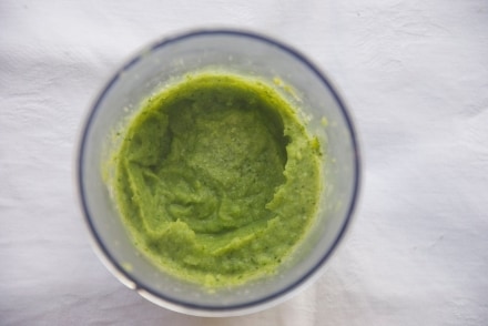Preparazione Soufflé di broccoli e gorgonzola - Fase 2 Preparazione Soufflé di broccoli e gorgonzola - Fase 2