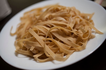 Preparazione Tagliatelle di grano Russello e ragù di fagiano - Fase 5 Preparazione Tagliatelle di grano Russello e ragù di fagiano - Fase 5