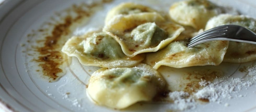 Tortelli ripieni di coniglio e spinaci ricetta