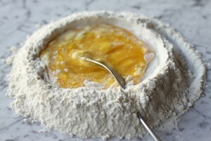 Preparazione Tortelli ripieni di coniglio e spinaci - Fase 2