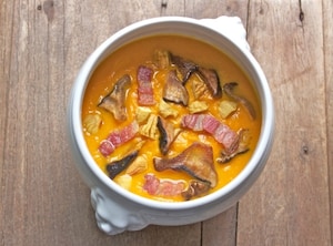 Preparazione Zuppa di zucca ai funghi porcini, castagne e pancetta croccante - Fase 4