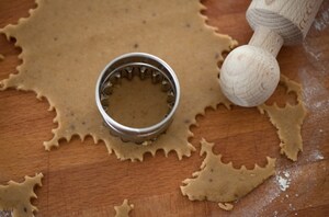 Preparazione Biscotti Linzer - Fase 4