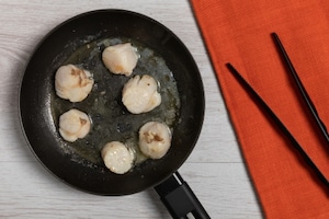 Preparazione Capesante al bacon e pepe verde - Fase 2