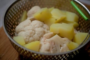 Preparazione Occhiata con pancetta croccante e purè di cavolfiore - Fase 8