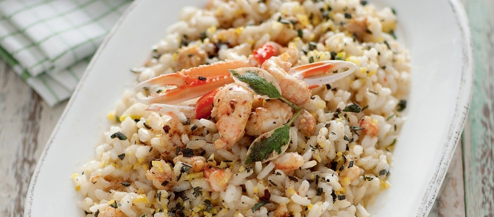 Risotto agli scampi con gremolata di salvia ricetta